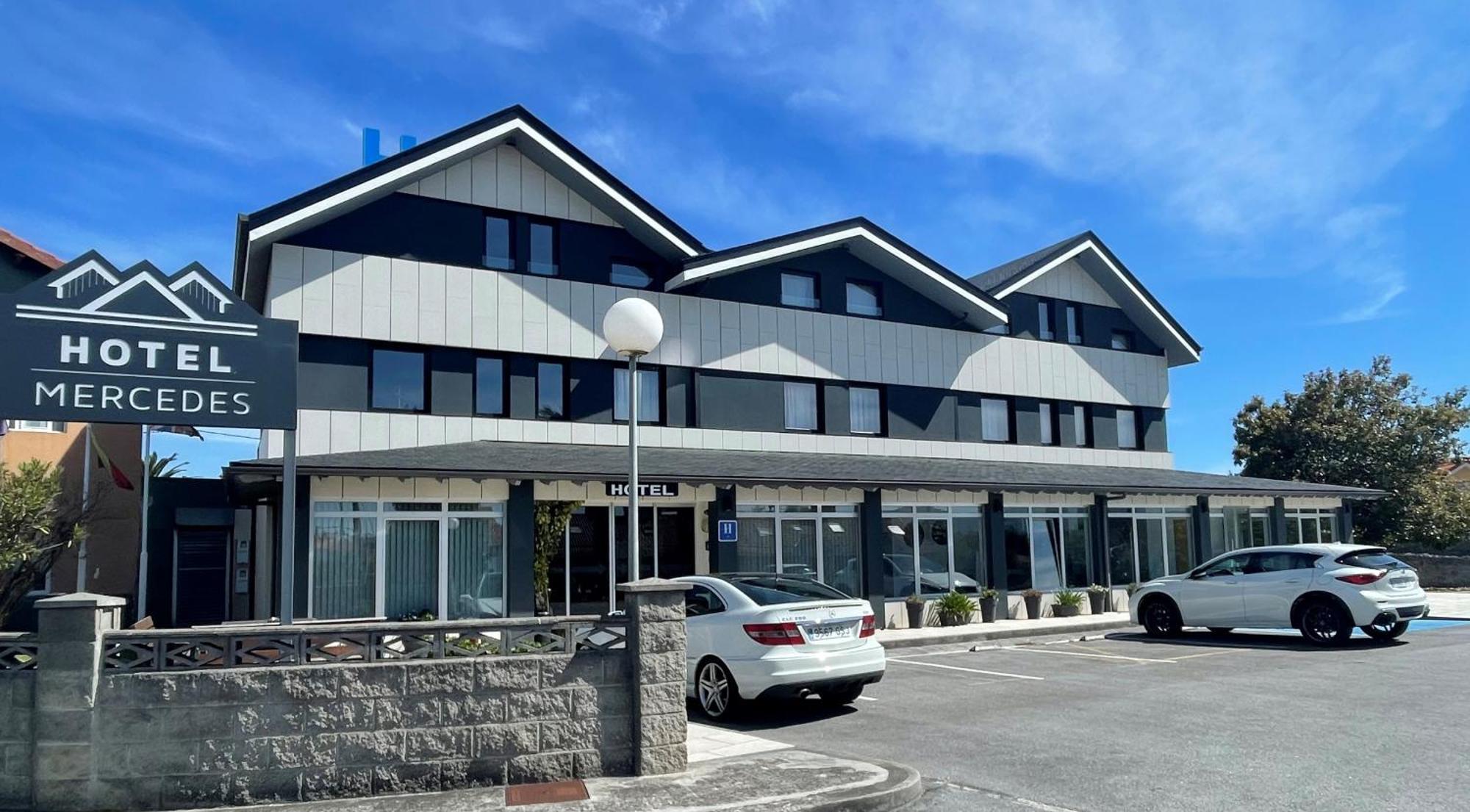 Hotel Mercedes Camargo Exteriör bild